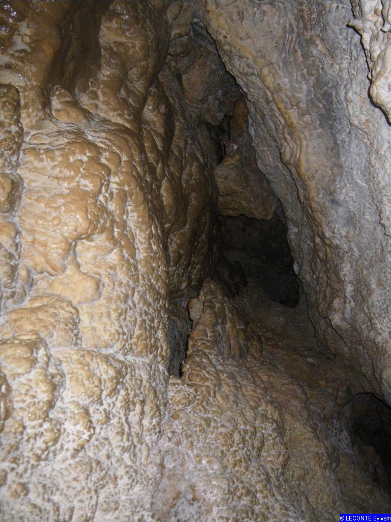 Grotte des Tuves