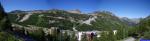 Isola 2000: Panoramique d'Isola 2000, au fond la Tête de Pelevos devant le Mont Saint Sauveur.