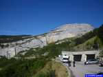010-140927 0954: Le rocher de Chironne depuis le parking avant le tunnel.