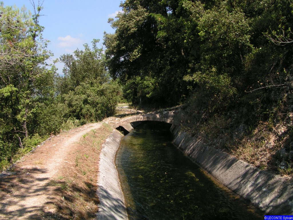 Canal de la Siagne